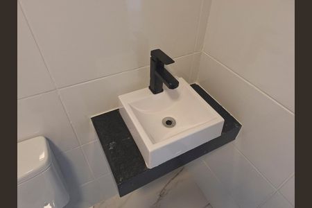 Studio à venda com 25m², 1 quarto e sem vaga Studio à venda com 25m², 1 quarto e sem vagaBanheiro