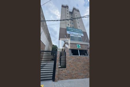 Apartamento para alugar com 40m², 2 quartos e sem vaga Apartamento para alugar com 40m², 2 quartos e sem vagaFachada