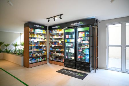 Apartamento para alugar com 40m², 2 quartos e sem vaga Apartamento para alugar com 40m², 2 quartos e sem vagaÁrea comum - Mercadinho