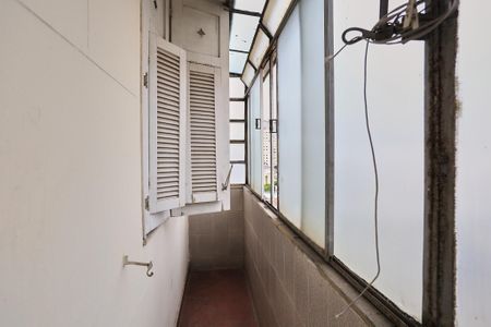 Apartamento para alugar com 100m², 2 quartos e sem vaga Apartamento para alugar com 100m², 2 quartos e sem vagaSacada Quarto 1
