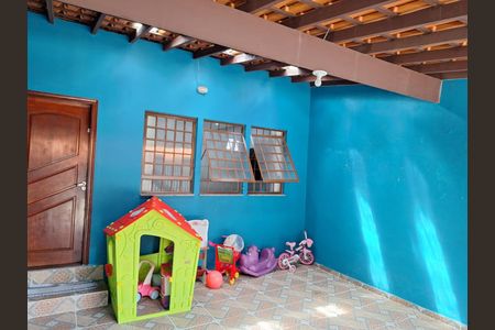 Casa à venda com 90m², 3 quartos e 2 vagas Casa à venda com 90m², 3 quartos e 2 vagasGaragem