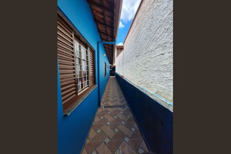 Casa à venda com 90m², 3 quartos e 2 vagas Casa à venda com 90m², 3 quartos e 2 vagasÁrea comum