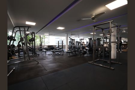 Apartamento à venda com 370m², 5 quartos e 4 vagasÁrea comum - Academia