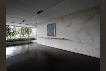 Apartamento à venda com 370m², 5 quartos e 4 vagasHall