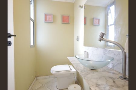 Apartamento à venda com 370m², 5 quartos e 4 vagasLavabo