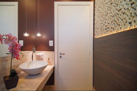 Casa à venda com 295m², 3 quartos e 3 vagasLavabo