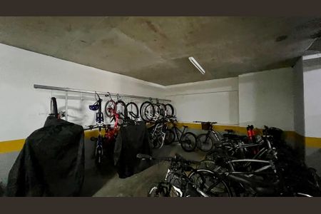 Apartamento à venda com 43m², 1 quarto e 1 vaga Apartamento à venda com 43m², 1 quarto e 1 vagaBicicletário