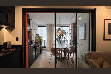 Apartamento à venda com 43m², 1 quarto e 1 vaga Apartamento à venda com 43m², 1 quarto e 1 vagaVaranda