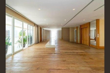 Apartamento à venda com 390m², 2 quartos e 6 vagas Apartamento à venda com 390m², 2 quartos e 6 vagasFoto 01