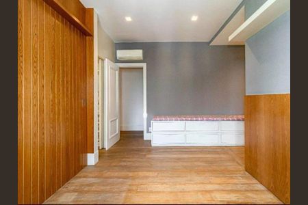 Apartamento à venda com 390m², 2 quartos e 6 vagas Apartamento à venda com 390m², 2 quartos e 6 vagasFoto 01