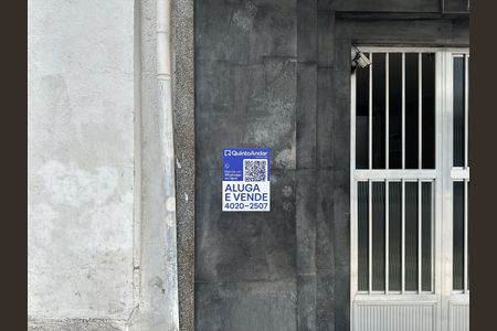 Apartamento à venda com 42m², 1 quarto e sem vaga Apartamento à venda com 42m², 1 quarto e sem vagaPlaca