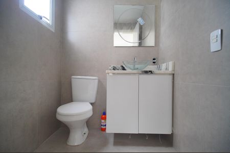 Casa à venda com 110m², 2 quartos e 2 vagasBanheiro