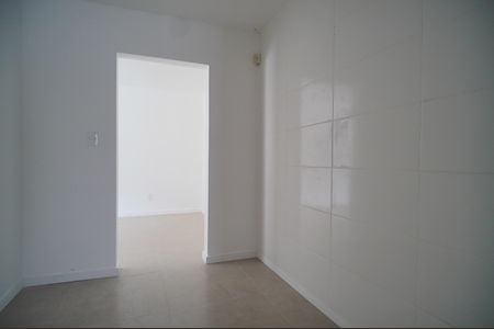 Casa à venda com 110m², 2 quartos e 2 vagasCloset