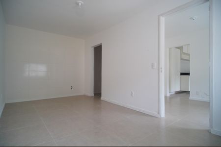 Casa à venda com 110m², 2 quartos e 2 vagasSuíte