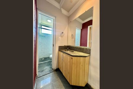 Apartamento à venda com 150m², 3 quartos e 1 vaga Apartamento à venda com 150m², 3 quartos e 1 vagaBanheiro Social