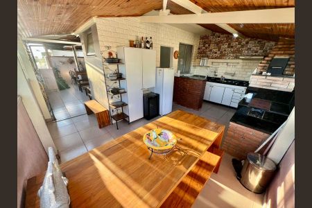 Apartamento à venda com 150m², 3 quartos e 1 vaga Apartamento à venda com 150m², 3 quartos e 1 vagaCobertura