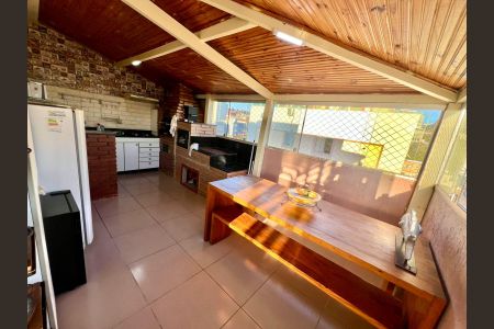 Apartamento à venda com 150m², 3 quartos e 1 vaga Apartamento à venda com 150m², 3 quartos e 1 vagaCobertura