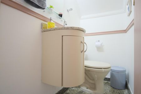 Casa de condomínio à venda com 71m², 2 quartos e 1 vagaLavabo