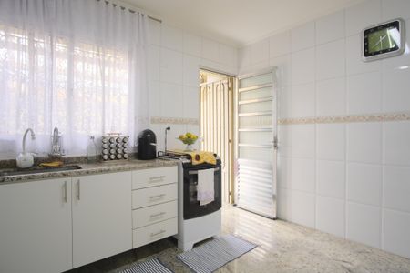 Casa de condomínio à venda com 71m², 2 quartos e 1 vagaCozinha