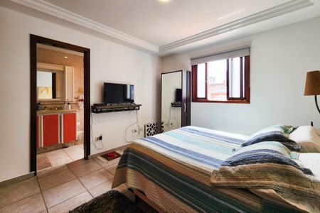 Casa à venda com 160m², 3 quartos e 2 vagas Casa à venda com 160m², 3 quartos e 2 vagasSuíte