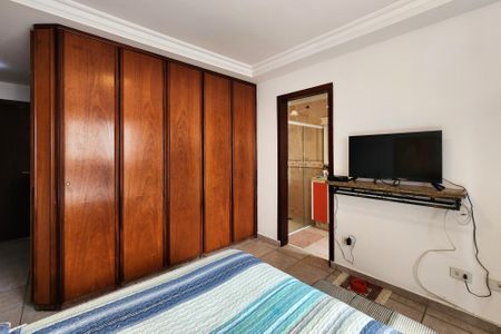 Casa à venda com 160m², 3 quartos e 2 vagas Casa à venda com 160m², 3 quartos e 2 vagasSuíte