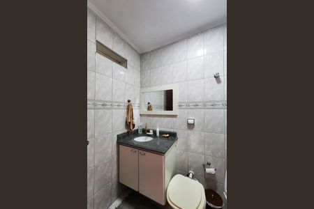 Casa à venda com 160m², 3 quartos e 2 vagas Casa à venda com 160m², 3 quartos e 2 vagasBanheiro da Edícula