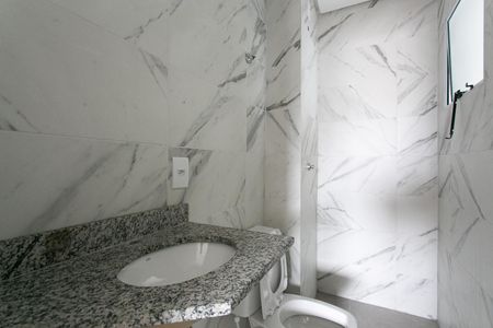 Apartamento à venda com 39m², 2 quartos e sem vagaBanheiro