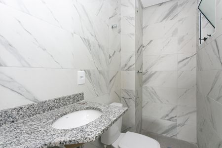 Apartamento à venda com 37m², 2 quartos e sem vaga Apartamento à venda com 37m², 2 quartos e sem vagaBanheiro