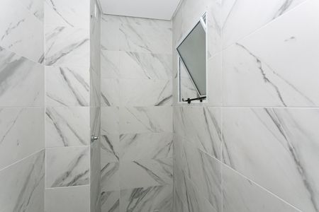 Apartamento à venda com 37m², 2 quartos e sem vaga Apartamento à venda com 37m², 2 quartos e sem vagaBanheiro