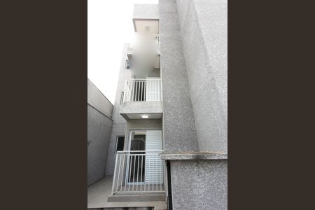 Apartamento à venda com 37m², 2 quartos e sem vaga Apartamento à venda com 37m², 2 quartos e sem vagaFachada