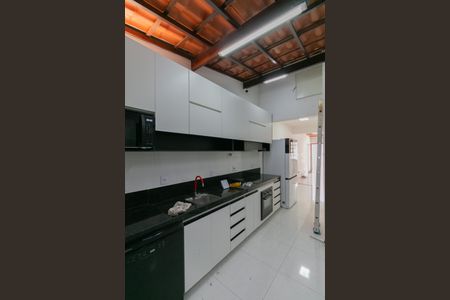 Casa à venda com 74m², 2 quartos e 1 vaga Casa à venda com 74m², 2 quartos e 1 vagaCozinha
