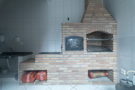 Apartamento à venda com 56m², 2 quartos e sem vaga Apartamento à venda com 56m², 2 quartos e sem vagaÁrea Comum - Churrasqueira