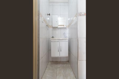 Apartamento à venda com 56m², 2 quartos e sem vaga Apartamento à venda com 56m², 2 quartos e sem vagaBanheiro