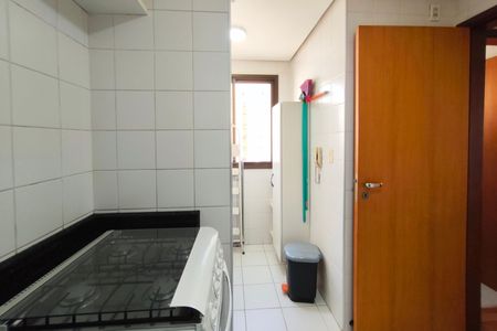Apartamento à venda com 57m², 1 quarto e 1 vaga Apartamento à venda com 57m², 1 quarto e 1 vagaCozinha