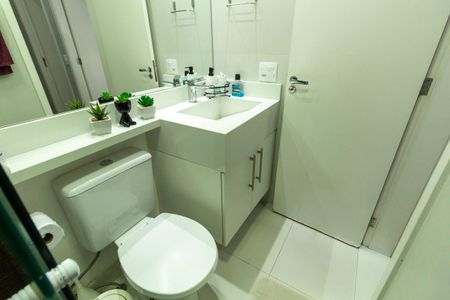 Apartamento à venda com 74m², 3 quartos e 2 vagasBanheiro