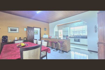 Casa de condomínio à venda com 860m², 5 quartos e 4 vagas Casa de condomínio à venda com 860m², 5 quartos e 4 vagasSala