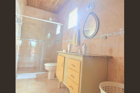 Casa de condomínio à venda com 860m², 5 quartos e 4 vagas Casa de condomínio à venda com 860m², 5 quartos e 4 vagasBanheiro suíte