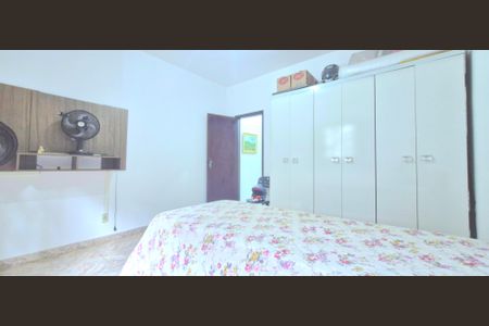 Casa de condomínio à venda com 860m², 5 quartos e 4 vagas Casa de condomínio à venda com 860m², 5 quartos e 4 vagasQuarto 1