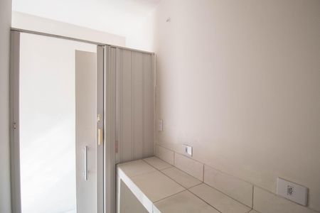 Apartamento à venda com 72m², 1 quarto e 1 vaga Apartamento à venda com 72m², 1 quarto e 1 vagaCloset do quarto 2