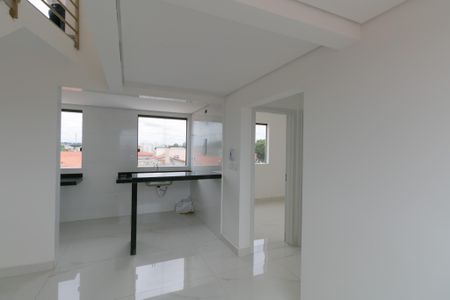 Apartamento à venda com 100m², 2 quartos e 1 vagaSala