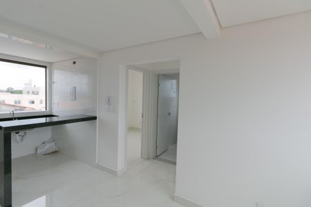 Apartamento à venda com 100m², 2 quartos e 1 vagaSala