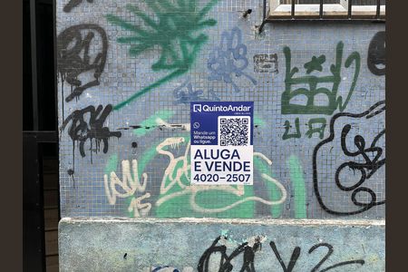 Studio à venda com 24m², 1 quarto e sem vaga Studio à venda com 24m², 1 quarto e sem vagaFachada e placa