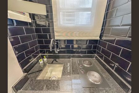 Studio à venda com 24m², 1 quarto e sem vaga Studio à venda com 24m², 1 quarto e sem vagaCozinha e Área de Serviço