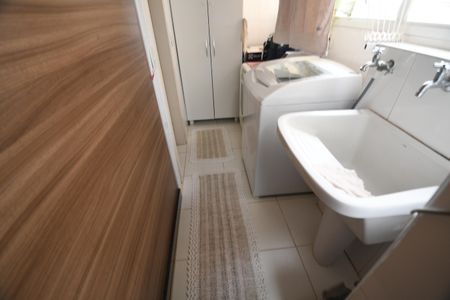 Apartamento à venda com 137m², 3 quartos e 3 vagasÁrea de Serviço