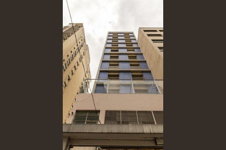 Apartamento à venda com 74m², 1 quarto e sem vaga Apartamento à venda com 74m², 1 quarto e sem vagaFachada