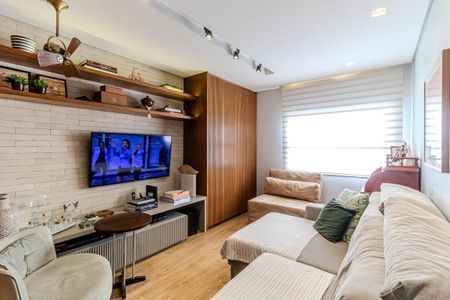 Apartamento à venda com 74m², 1 quarto e sem vaga Apartamento à venda com 74m², 1 quarto e sem vagaSala