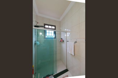 Casa à venda com 156m², 3 quartos e 2 vagas Casa à venda com 156m², 3 quartos e 2 vagasBanheiro Social