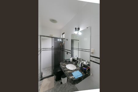 Casa à venda com 156m², 3 quartos e 2 vagas Casa à venda com 156m², 3 quartos e 2 vagasBanheiro Suite