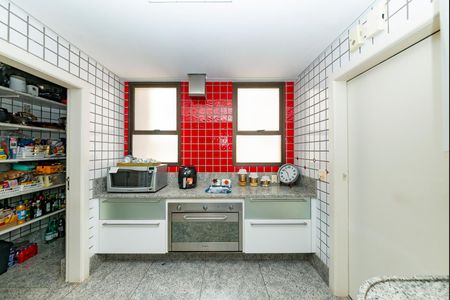 Apartamento à venda com 486m², 4 quartos e 5 vagas Apartamento à venda com 486m², 4 quartos e 5 vagasCozinha