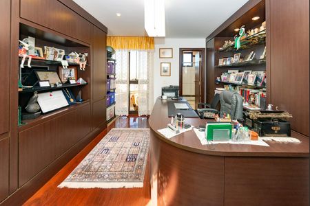 Apartamento à venda com 486m², 4 quartos e 5 vagas Apartamento à venda com 486m², 4 quartos e 5 vagasSuíte 4